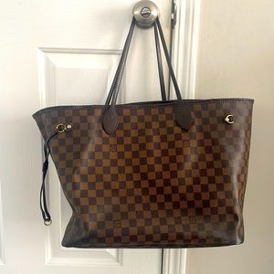 Pre-Loved Louis Vuitton Everfull bag (Damier print)